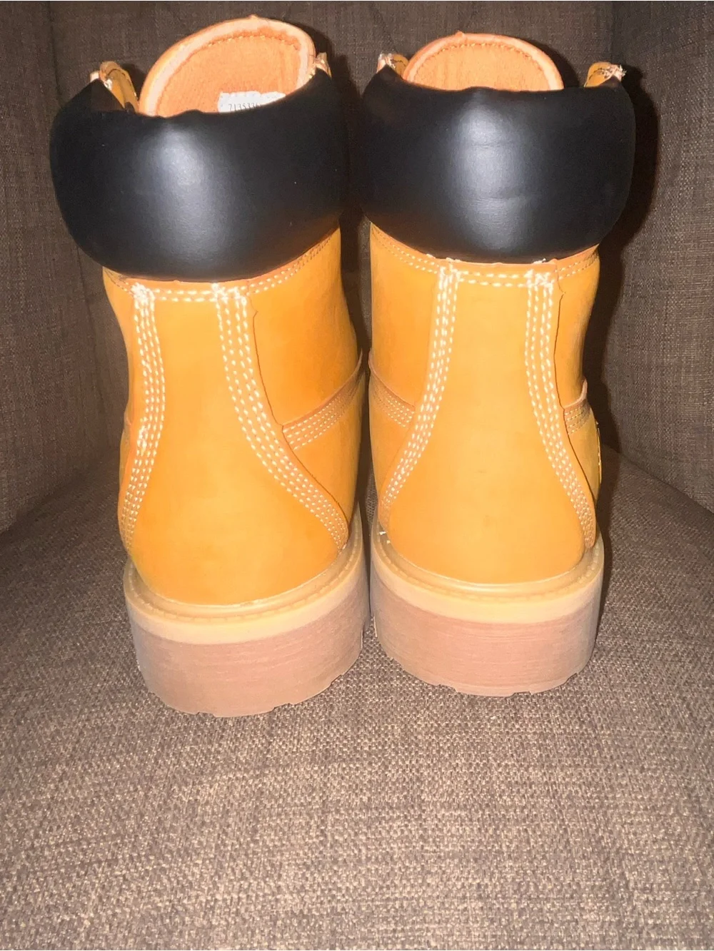 G.H. Bass & Co. Fillmore UL nubuck boots men's 9